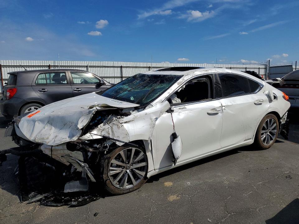 2021 Lexus ES