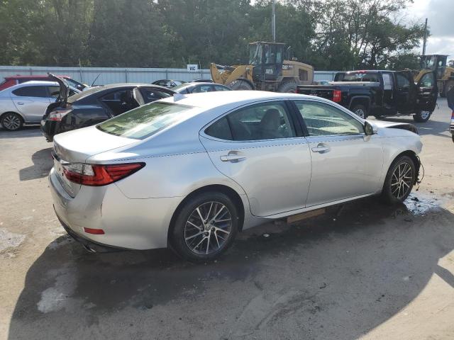 2017 Lexus ES
