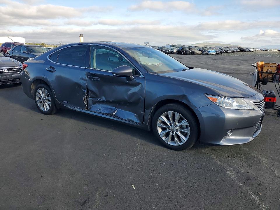 2014 Lexus Es 300h