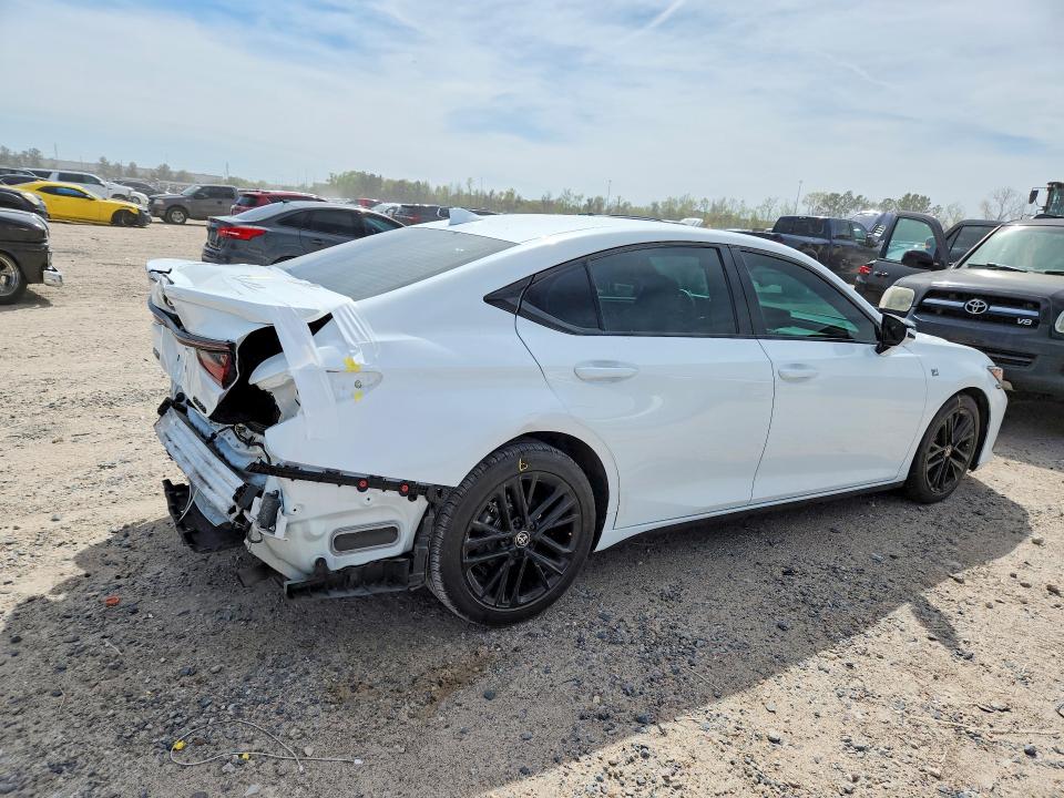 2019 Lexus ES