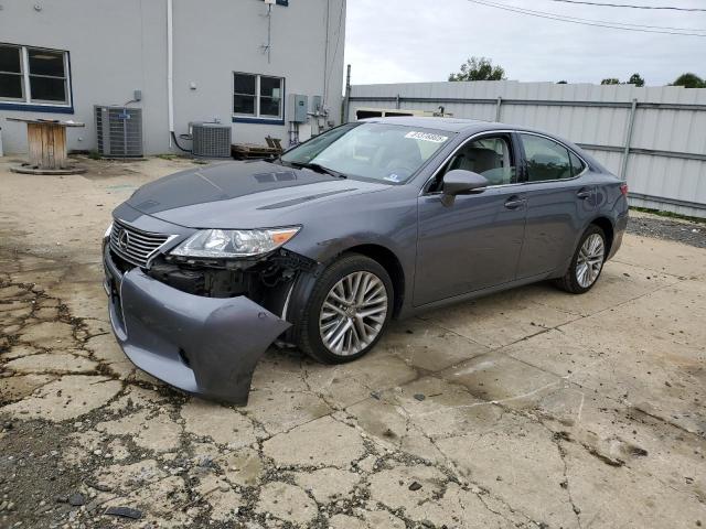 2015 Lexus ES
