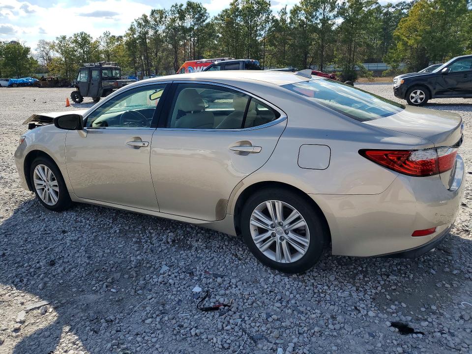 2015 Lexus ES
