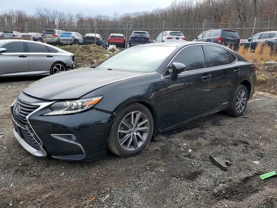 2017 Lexus ES