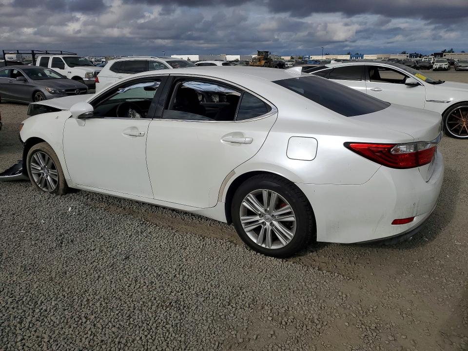 2015 Lexus ES