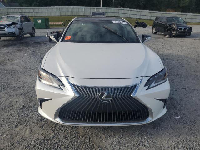 2020 Lexus ES