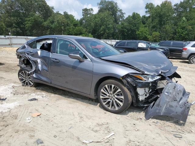 2021 Lexus ES