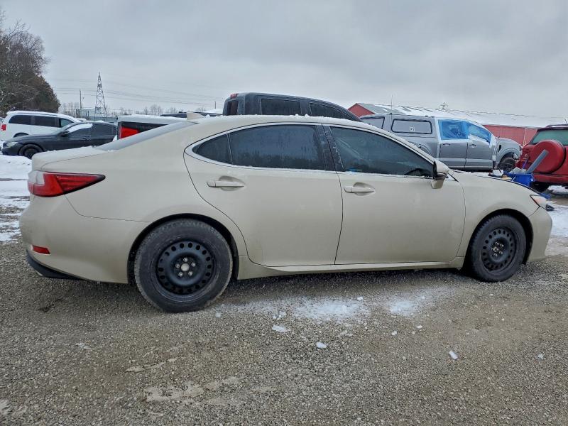 2016 Lexus ES
