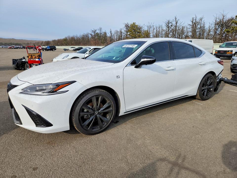 2025 Lexus ES
