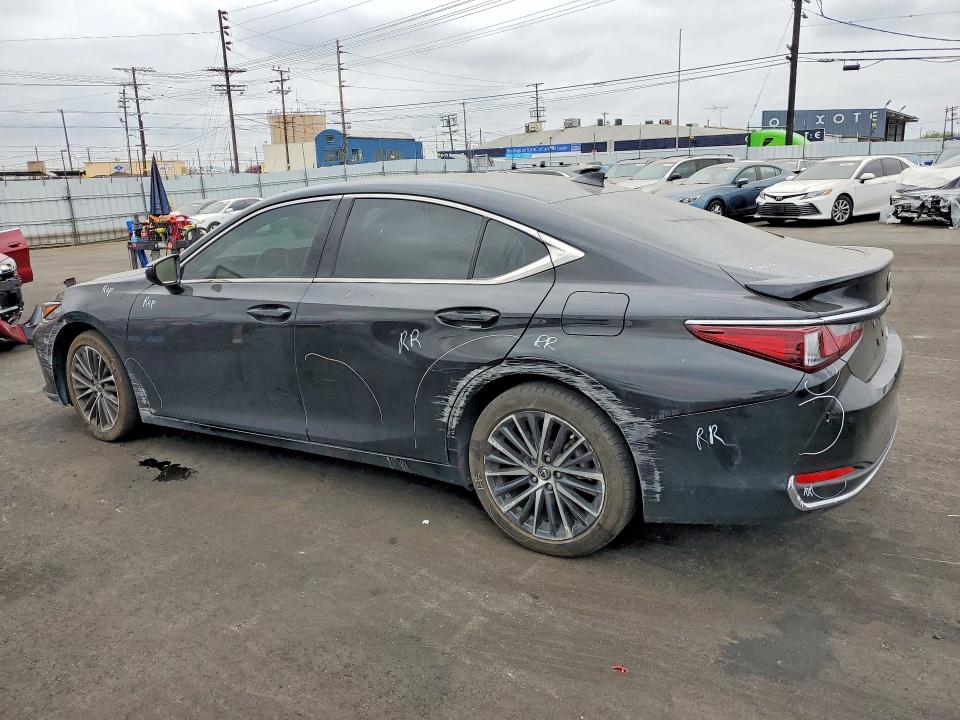 2024 Lexus ES