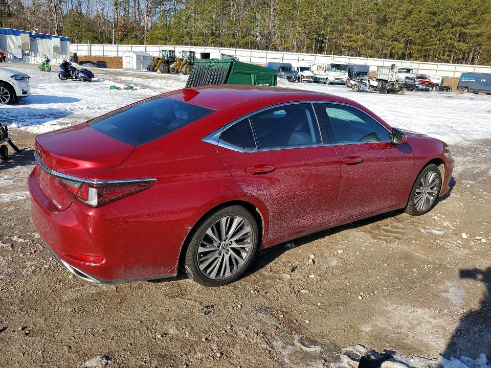2019 Lexus ES