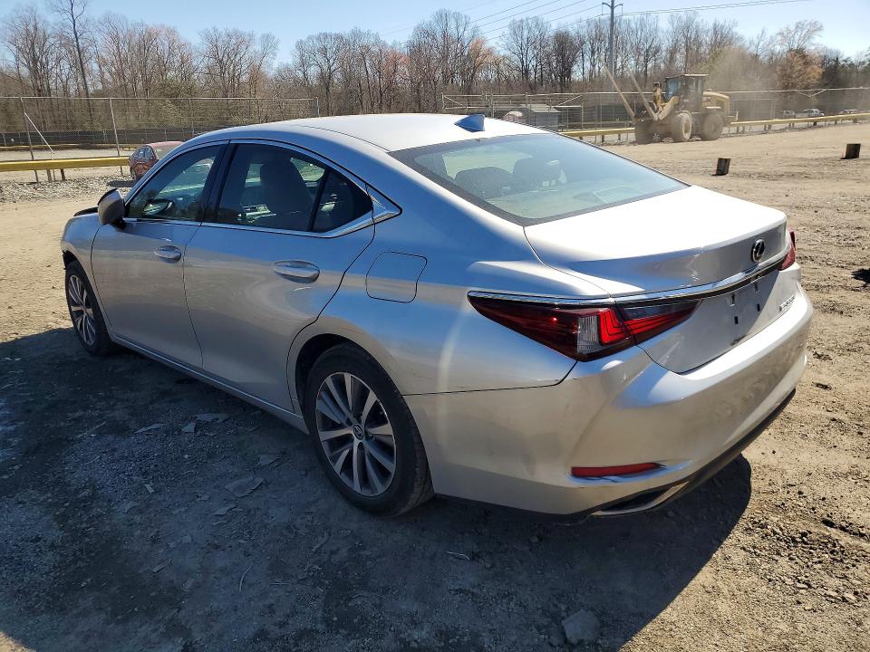 2019 Lexus ES