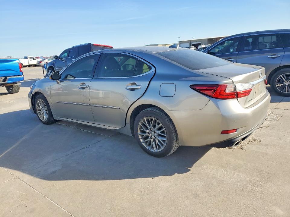 2018 Lexus ES