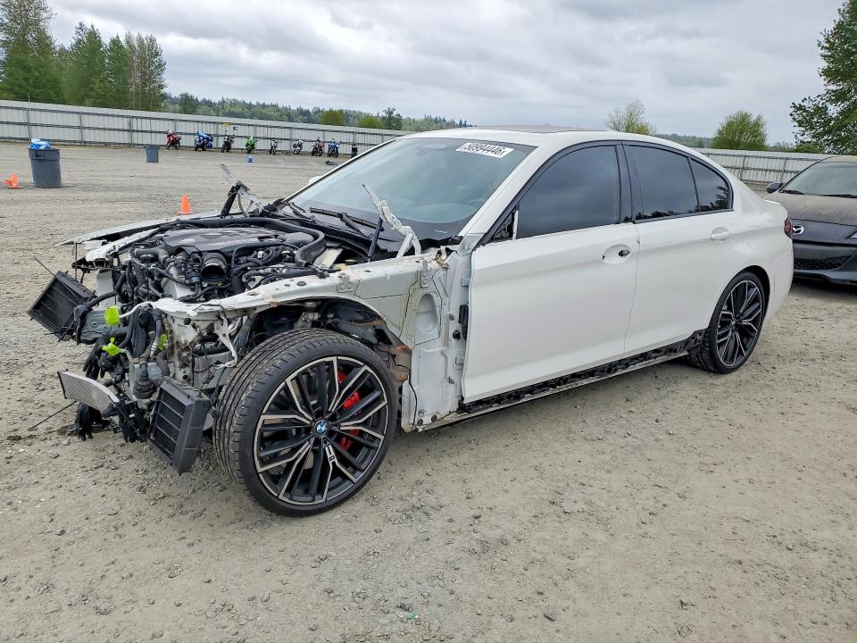 2022 BMW M5