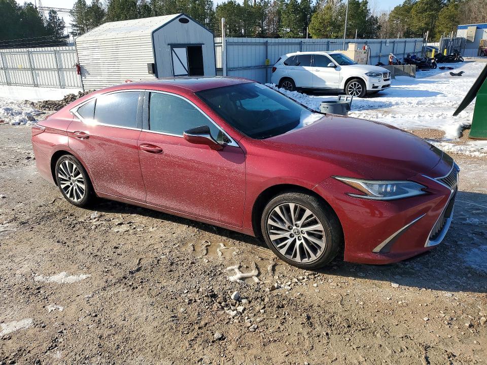 2019 Lexus ES