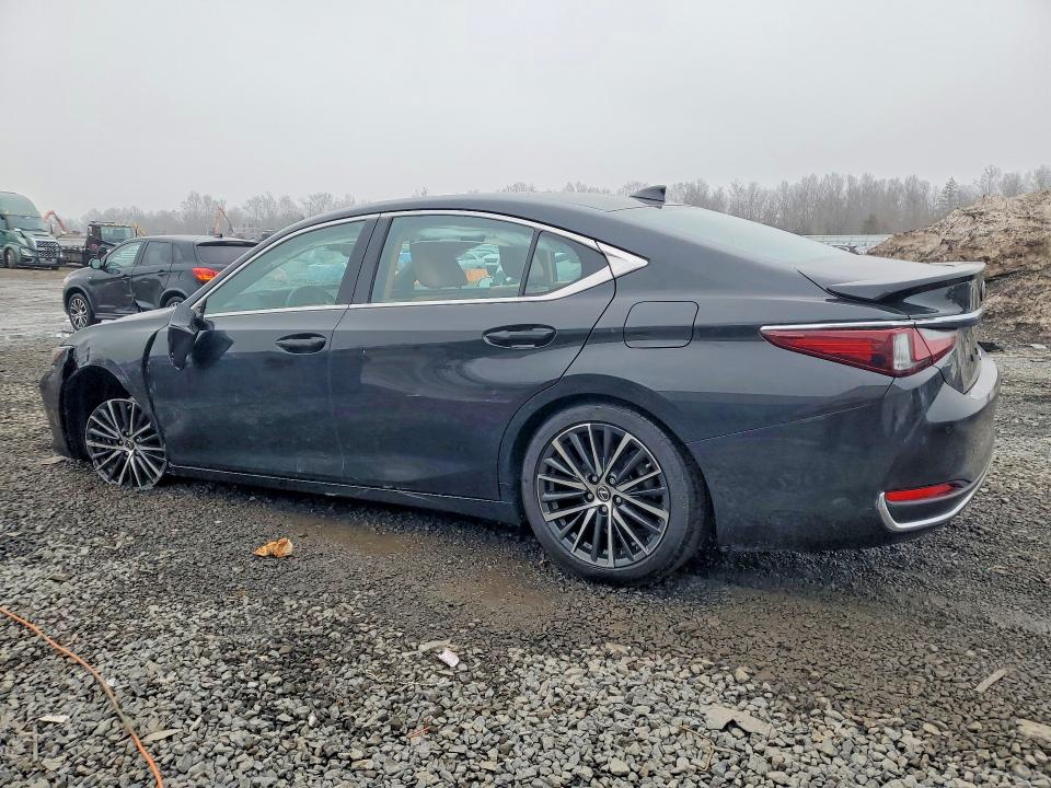 2023 Lexus ES