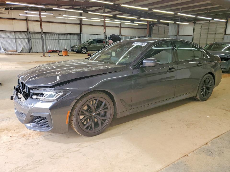 2022 BMW M5