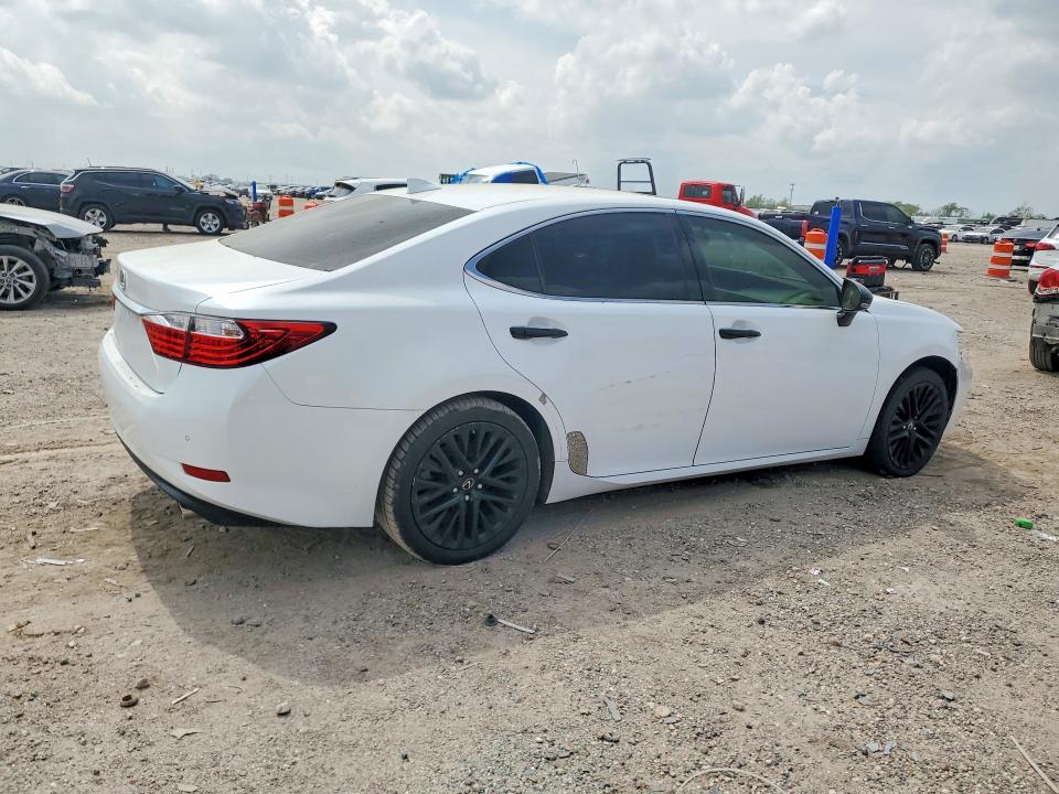 2015 Lexus ES