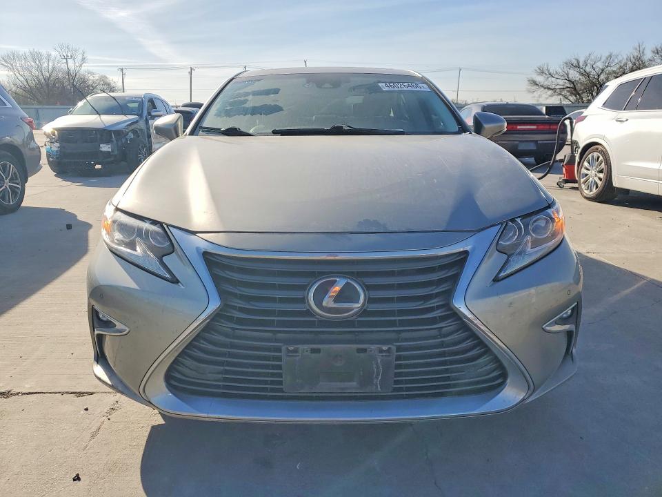 2018 Lexus ES