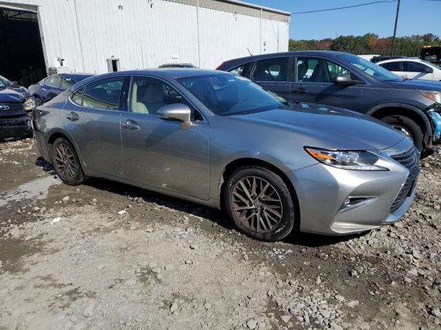 2016 Lexus ES
