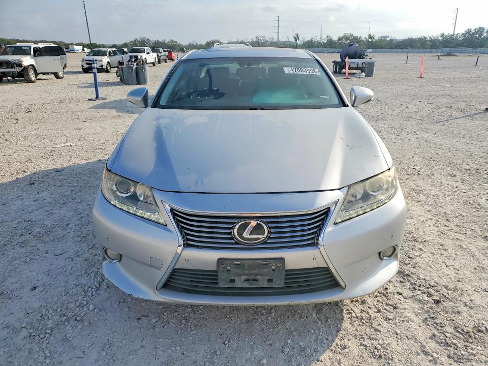 2015 Lexus ES