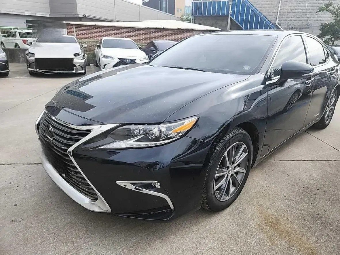 LEXUS ES300h