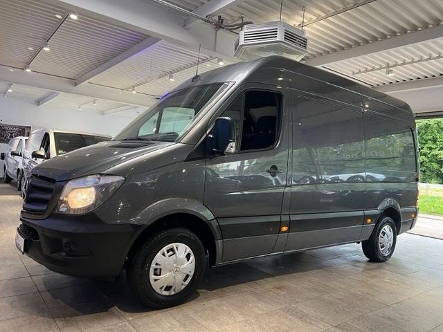MERCEDES BENZ Sprinter