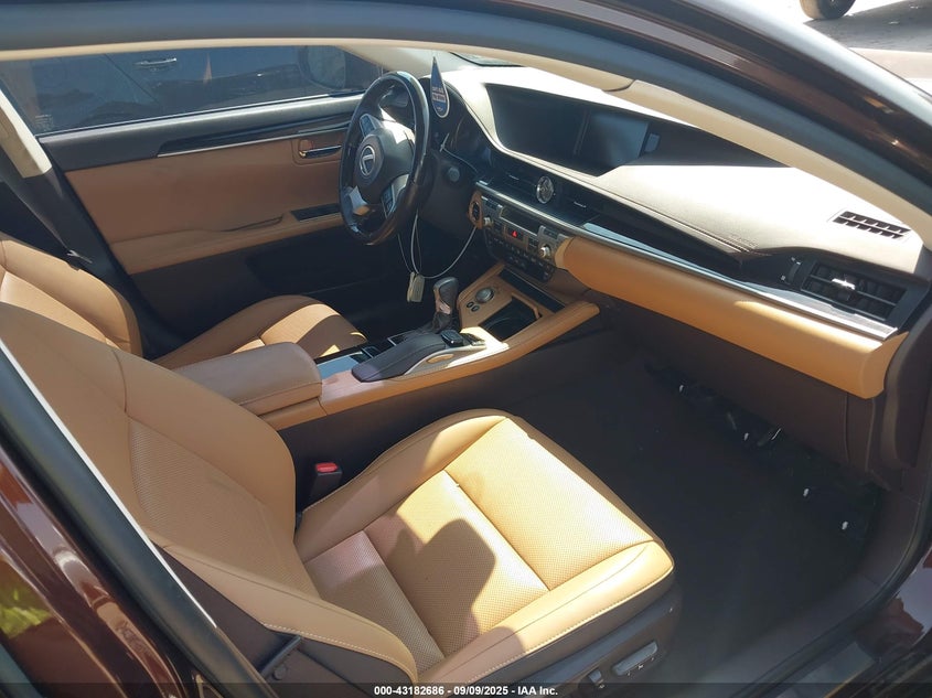 2017 Lexus ES