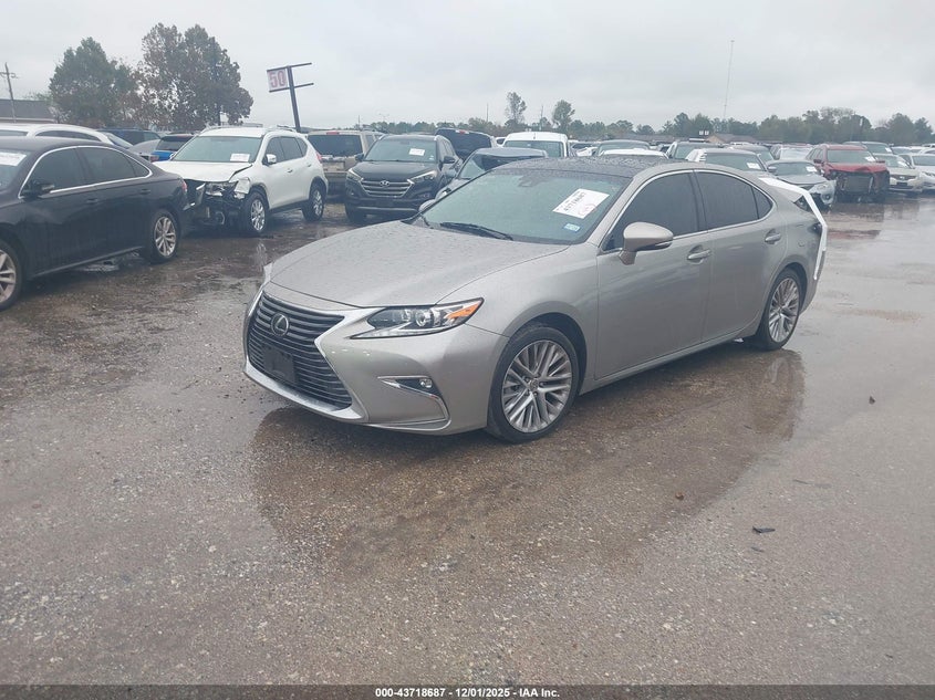 2018 Lexus ES