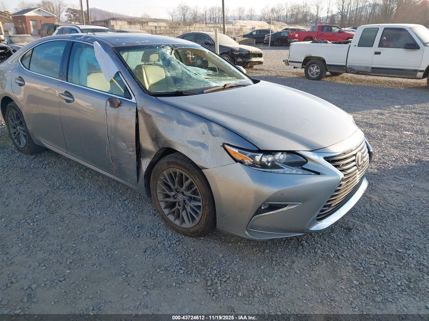 2018 Lexus ES