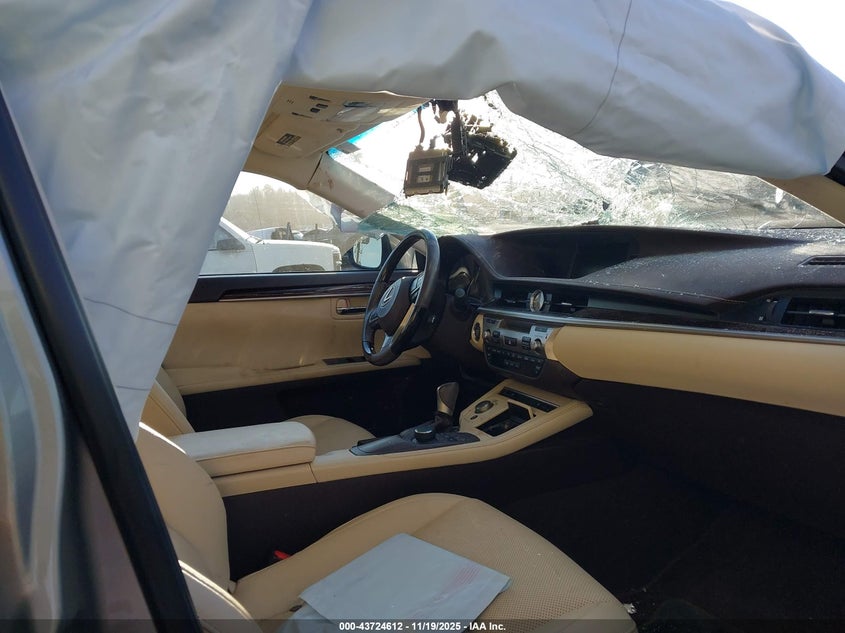 2018 Lexus ES