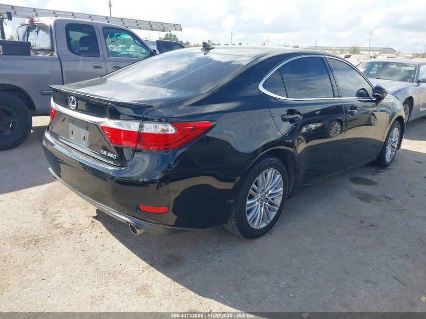 2014 Lexus ES