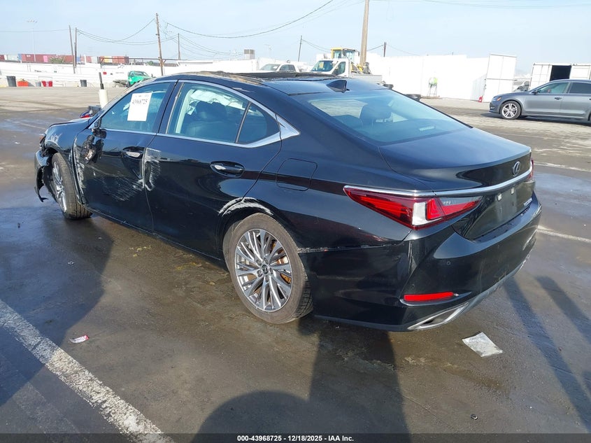 2020 Lexus ES