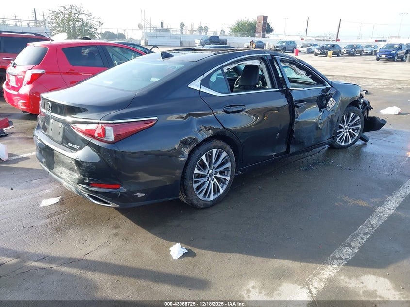 2020 Lexus ES