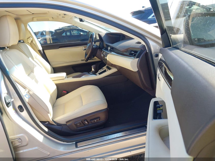 2018 Lexus ES