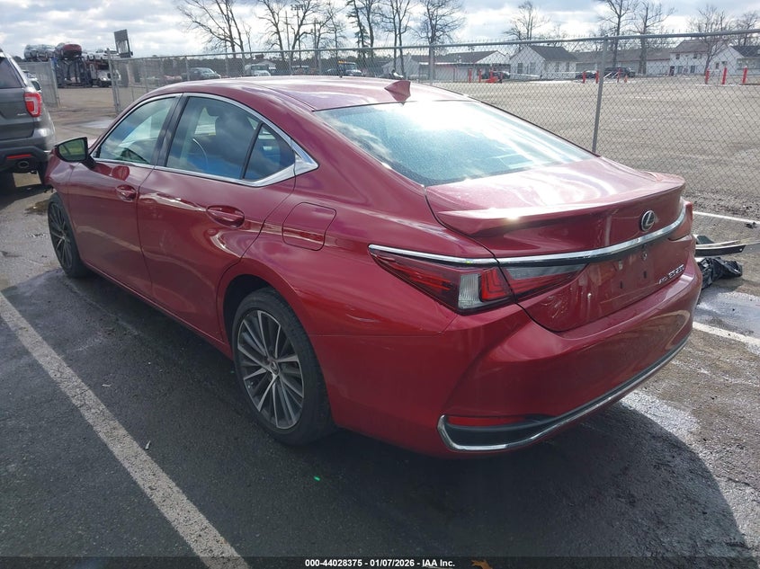 2022 Lexus ES