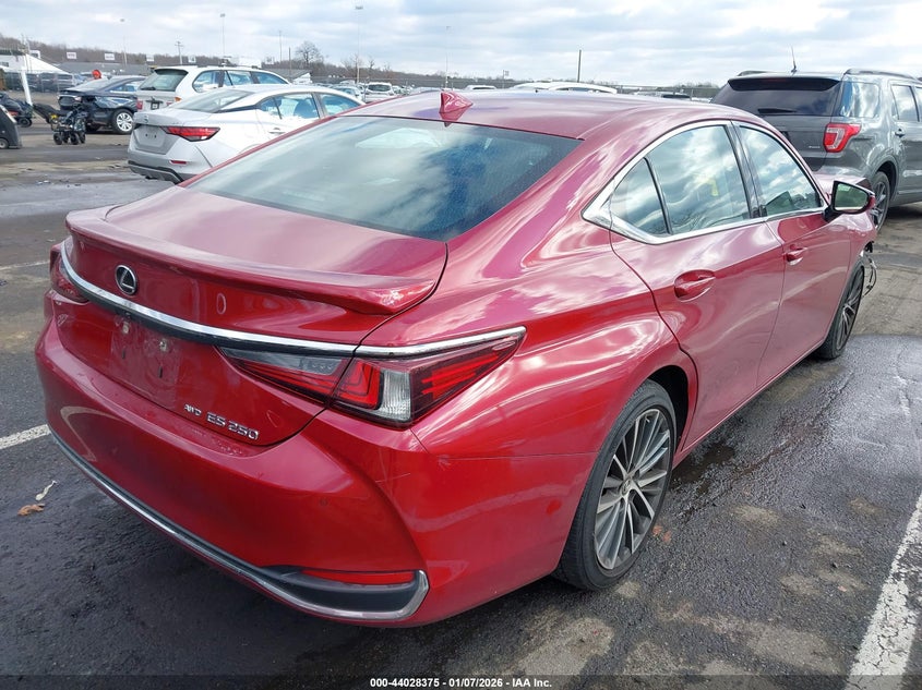 2022 Lexus ES