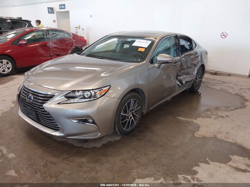 2017 Lexus ES