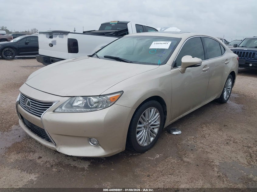 2015 Lexus ES