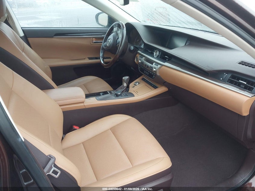 2017 Lexus ES