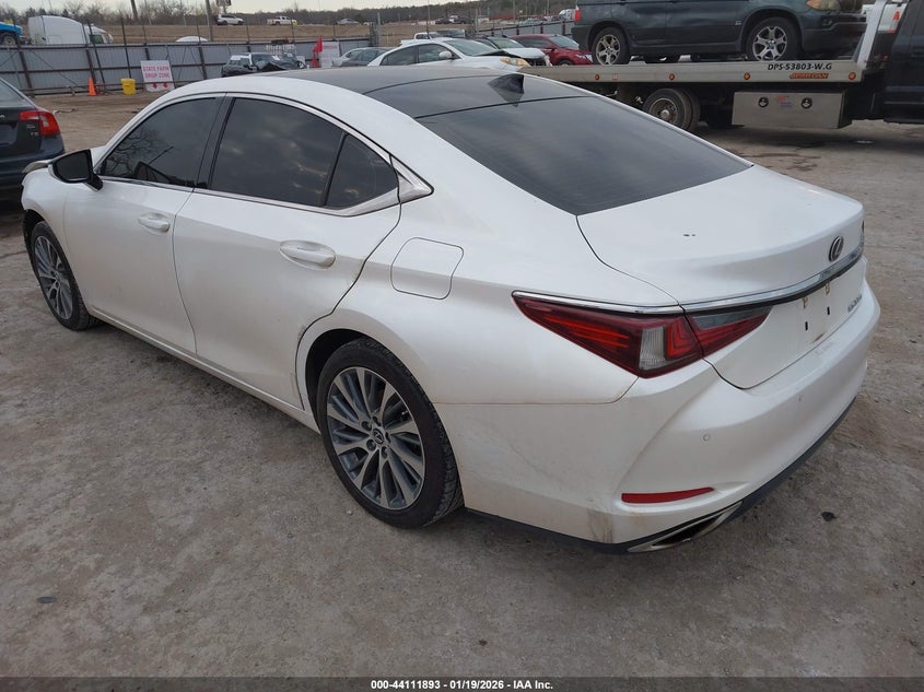 2019 Lexus ES