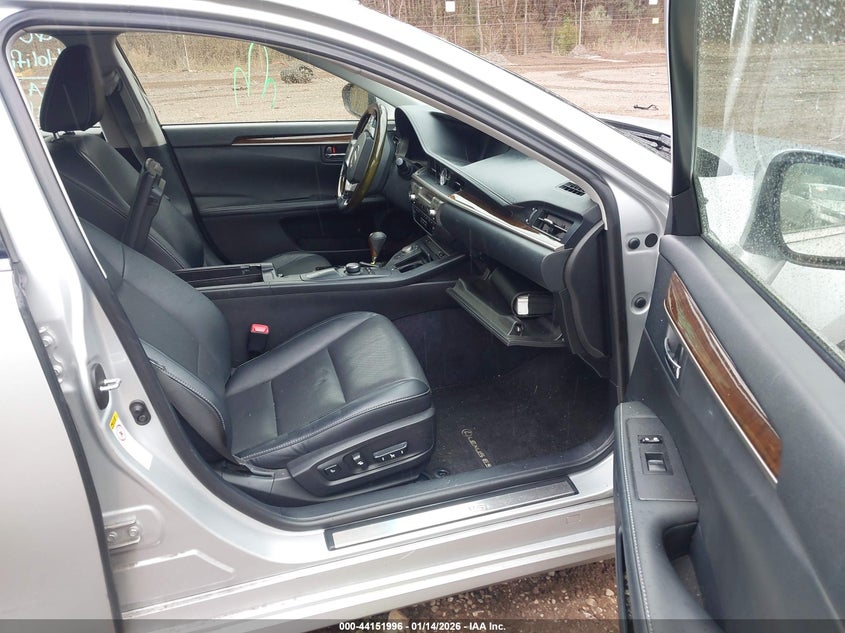 2014 Lexus ES