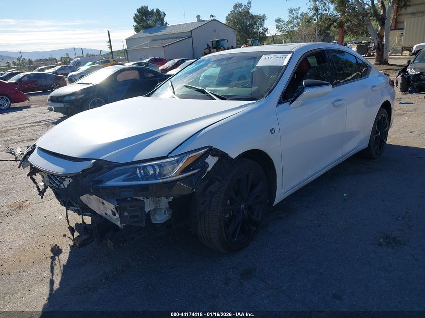 2022 Lexus ES