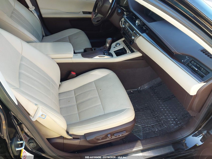 2018 Lexus ES