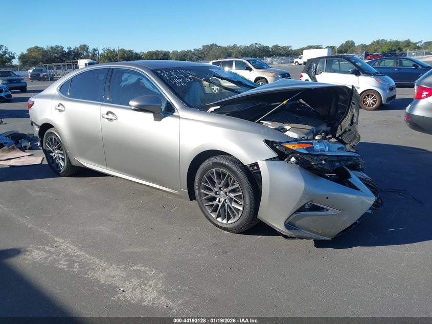 2018 Lexus ES