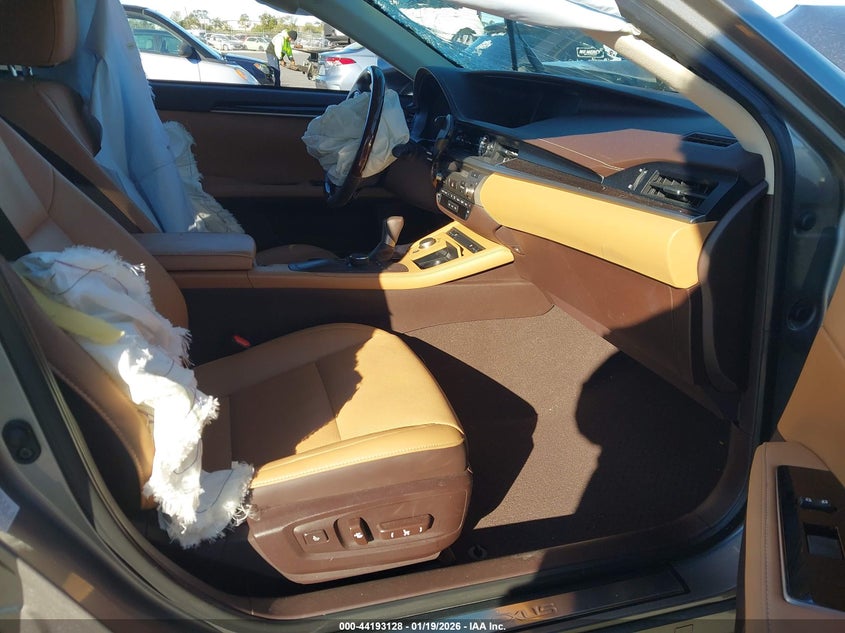 2018 Lexus ES