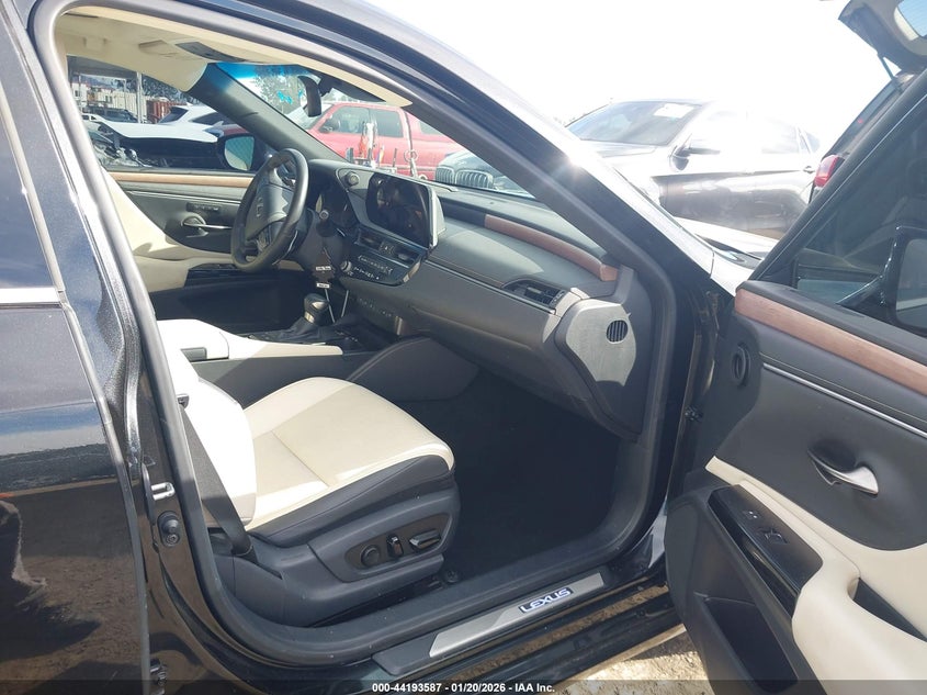 2024 Lexus ES