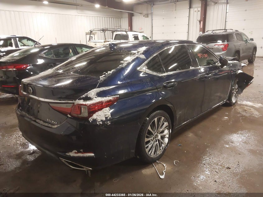 2019 Lexus ES