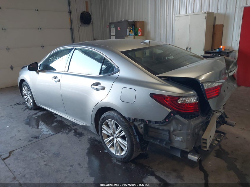 2015 Lexus ES