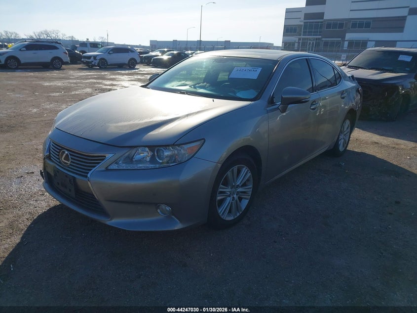 2015 Lexus ES