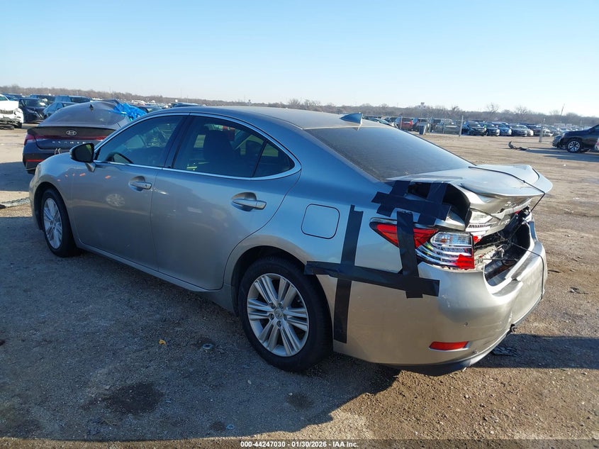 2015 Lexus ES
